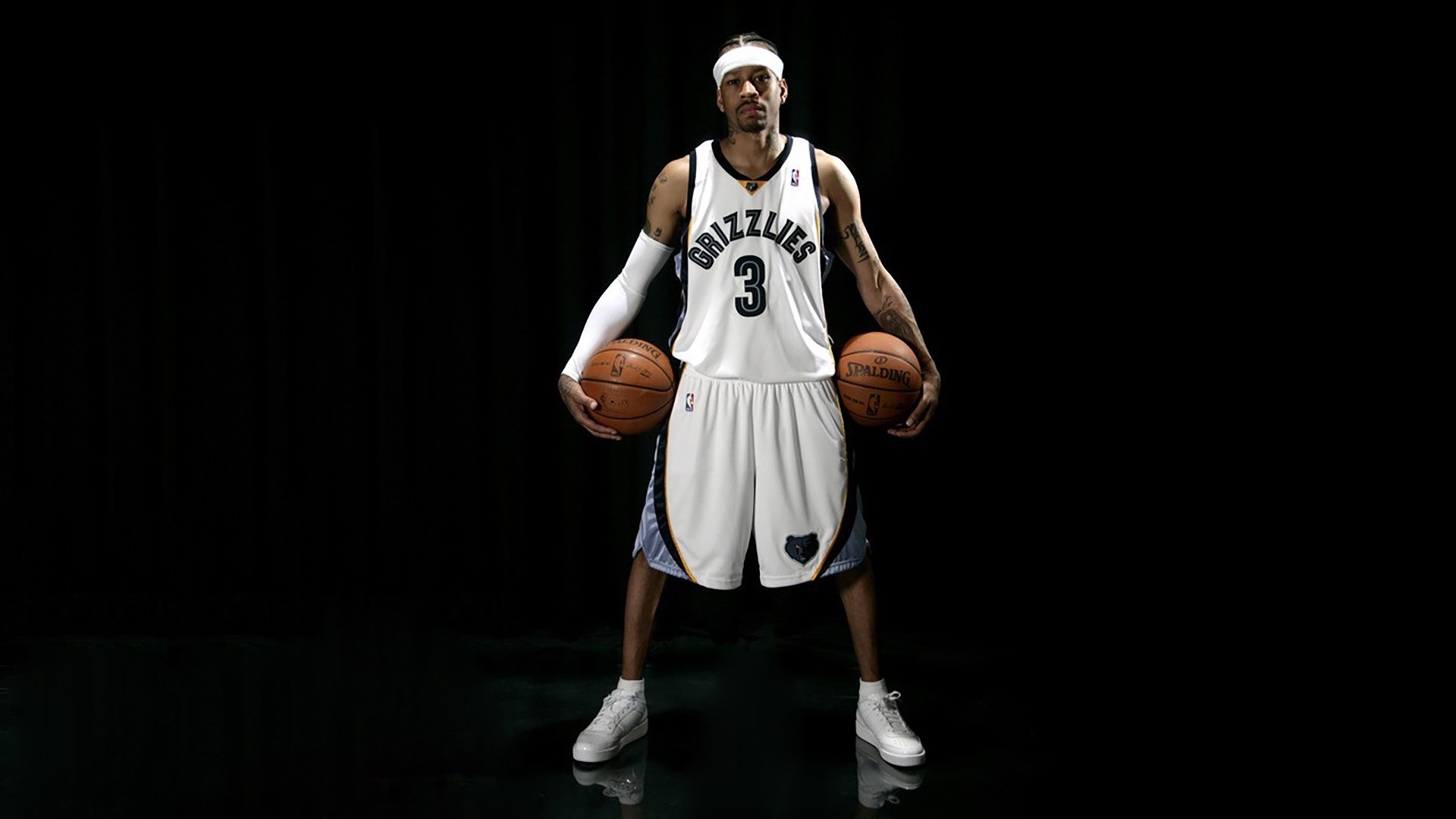 换人节奏是否决定下半场比赛走势连贯性,全场换人规则